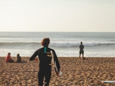 Praia de Luz beach, offers boat trips to the impressive Benagil caves, jet ski rental.