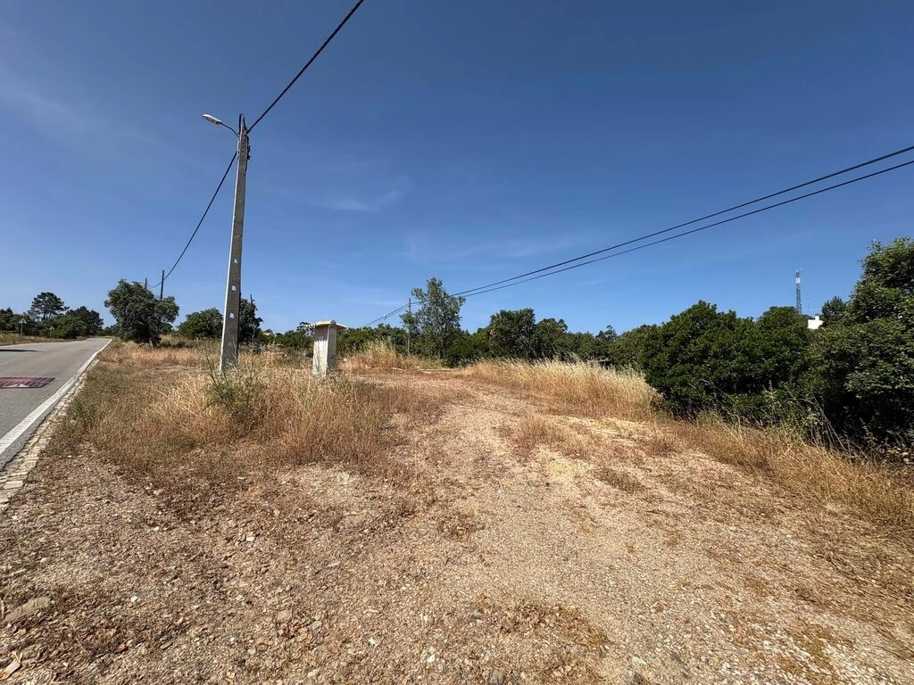 Land For Sale in Salir Land For Sale in Salir