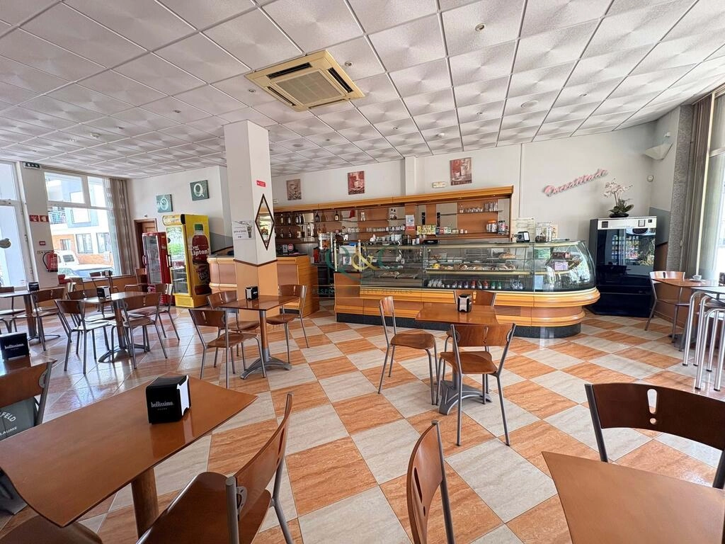 Commercial property à vendre à São Brás de Alportel Commercial property à vendre à São Brás de Alportel