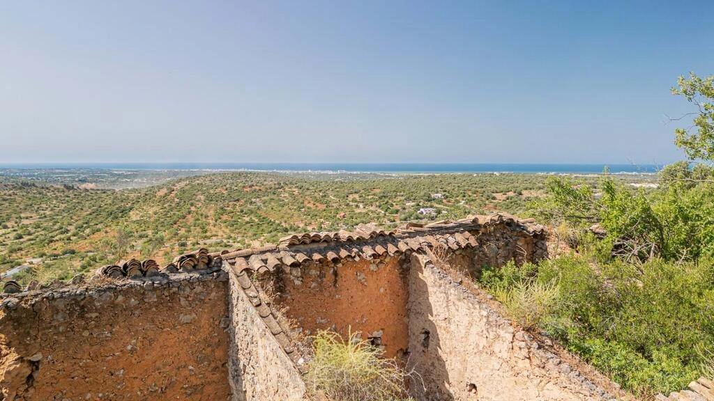Ruin à vendre à Loulé (São Sebastião) Ruin à vendre à Loulé (São Sebastião)