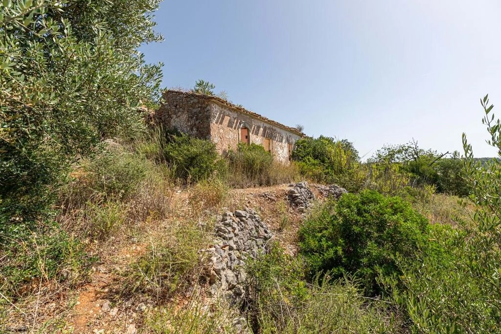 Ruin à vendre à Loulé (São Sebastião) Ruin à vendre à Loulé (São Sebastião)