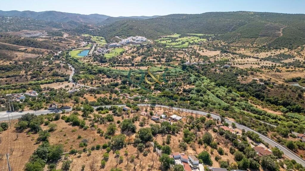 Land à vendre à Querença Land à vendre à Querença