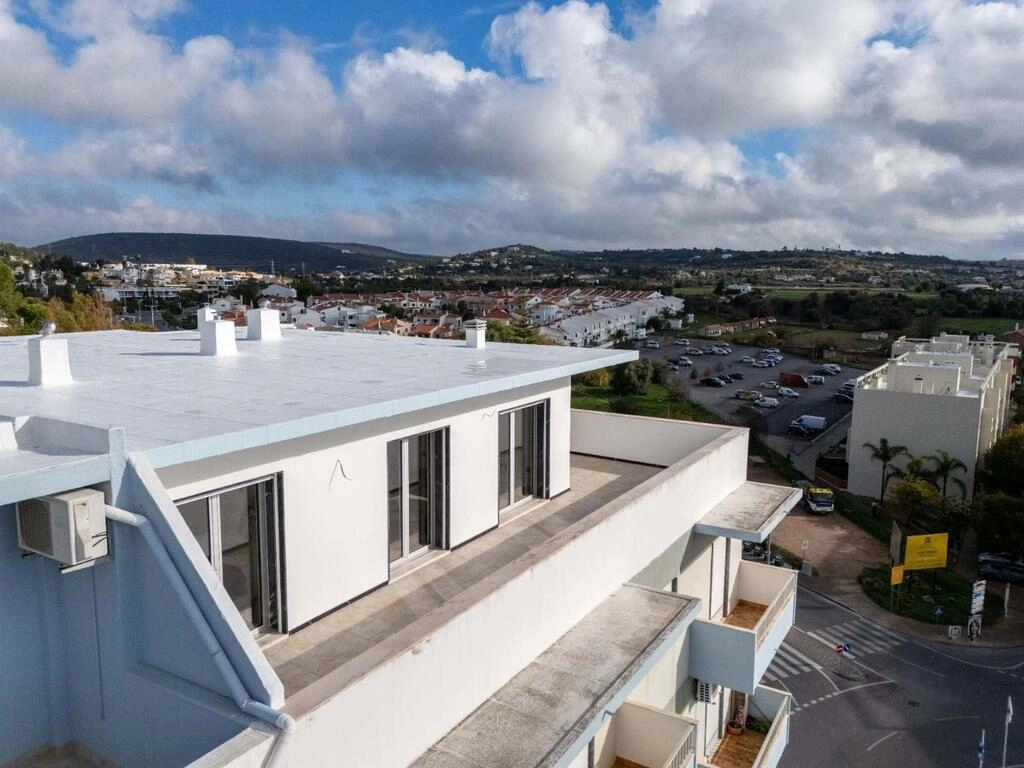 3 Bedroom Apartment For Sale in Loulé (São Clemente) 3 Bedroom Apartment For Sale in Loulé (São Clemente)