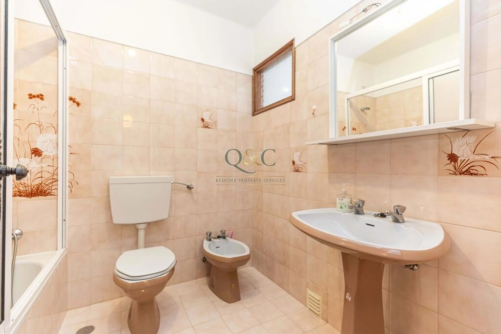 3 Bedroom Apartment For Sale in Loulé (São Clemente) 3 Bedroom Apartment For Sale in Loulé (São Clemente)