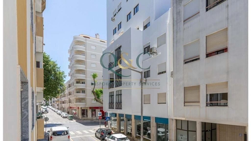 Apartment avec 3 chambres à vendre à Loulé (São Clemente) Apartment avec 3 chambres à vendre à Loulé (São Clemente)