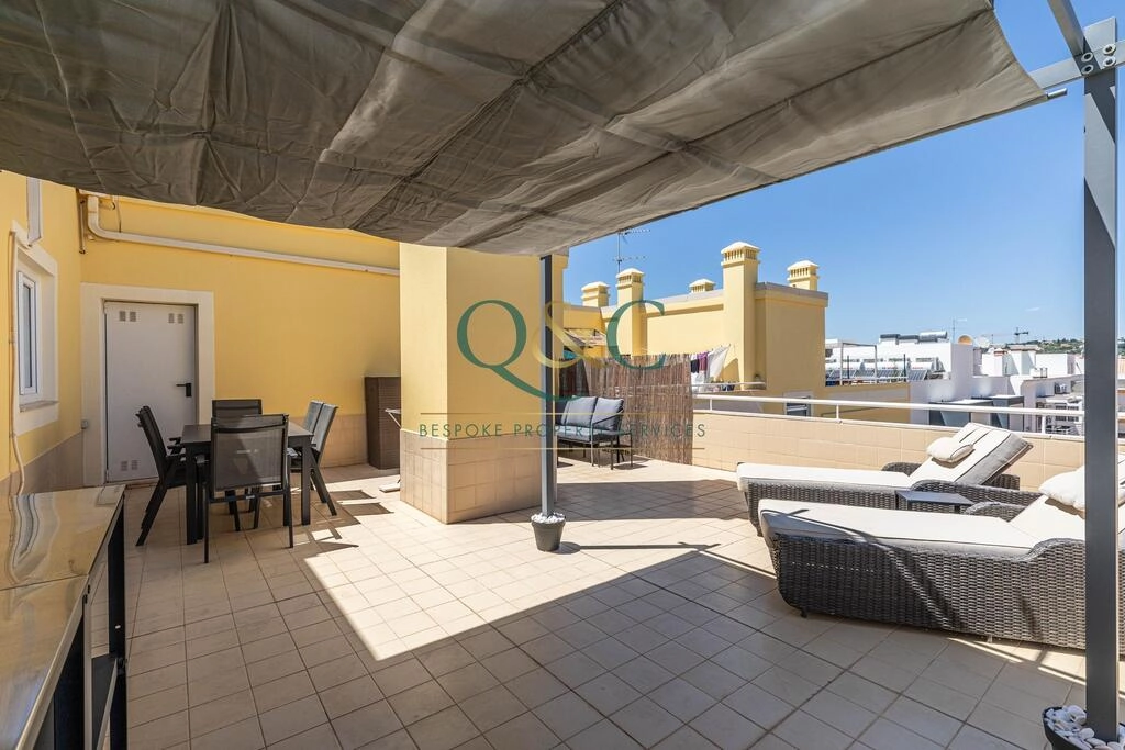 Apartment com 3 quartos à venda em Loulé (São Clemente) Apartment com 3 quartos à venda em Loulé (São Clemente)
