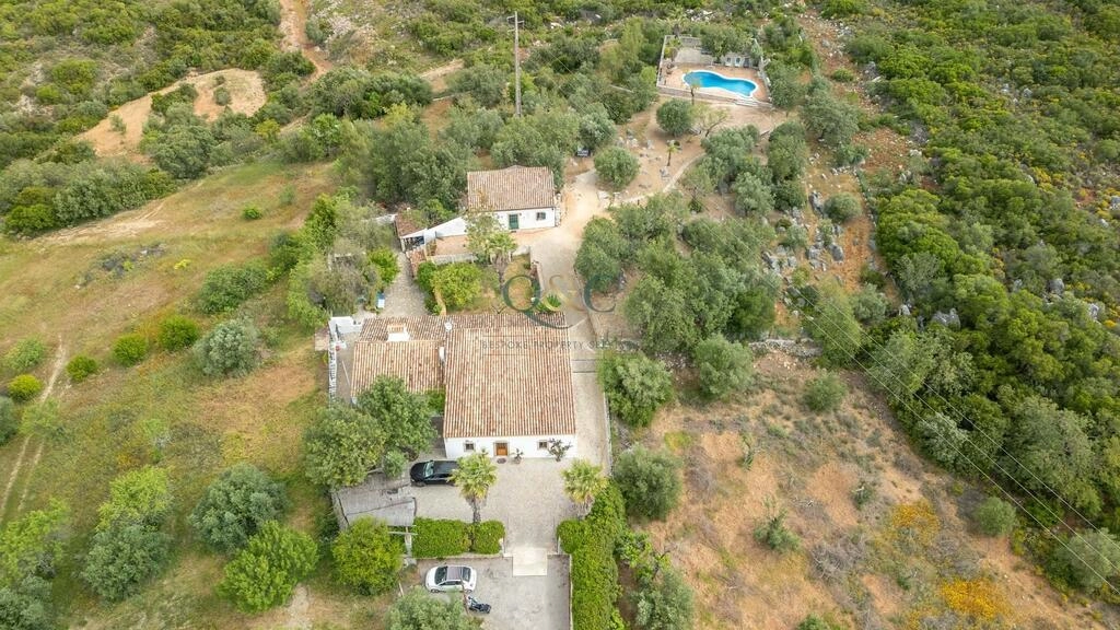 Farmhouse com 4 quartos à venda em São Brás de Alportel Farmhouse com 4 quartos à venda em São Brás de Alportel