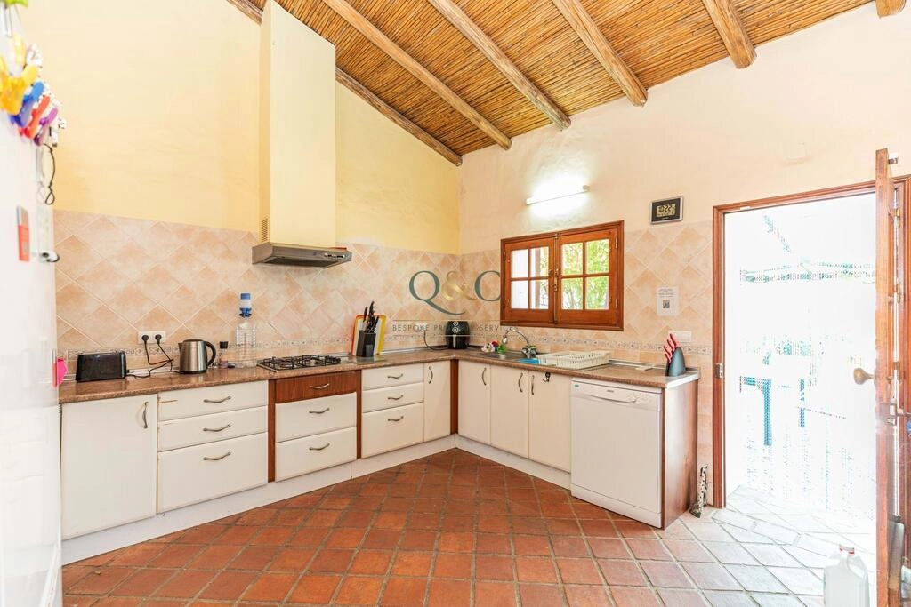 Farmhouse com 5 quartos à venda em São Brás de Alportel Farmhouse com 5 quartos à venda em São Brás de Alportel
