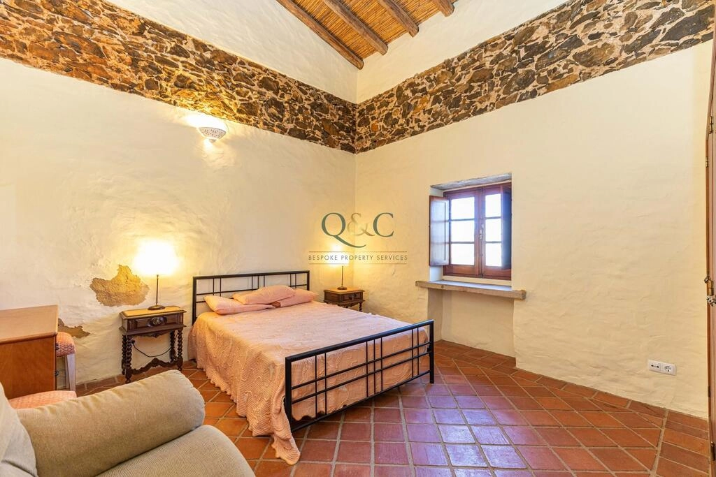 Farmhouse com 5 quartos à venda em São Brás de Alportel Farmhouse com 5 quartos à venda em São Brás de Alportel