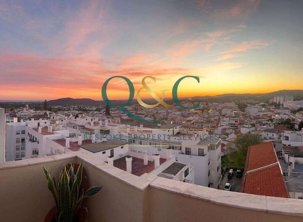 Apartment com 2 quartos à venda em Loulé (São Clemente) Apartment com 2 quartos à venda em Loulé (São Clemente)
