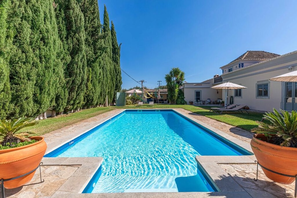 Farmhouse avec 9 chambres à vendre à São Brás de Alportel Farmhouse avec 9 chambres à vendre à São Brás de Alportel