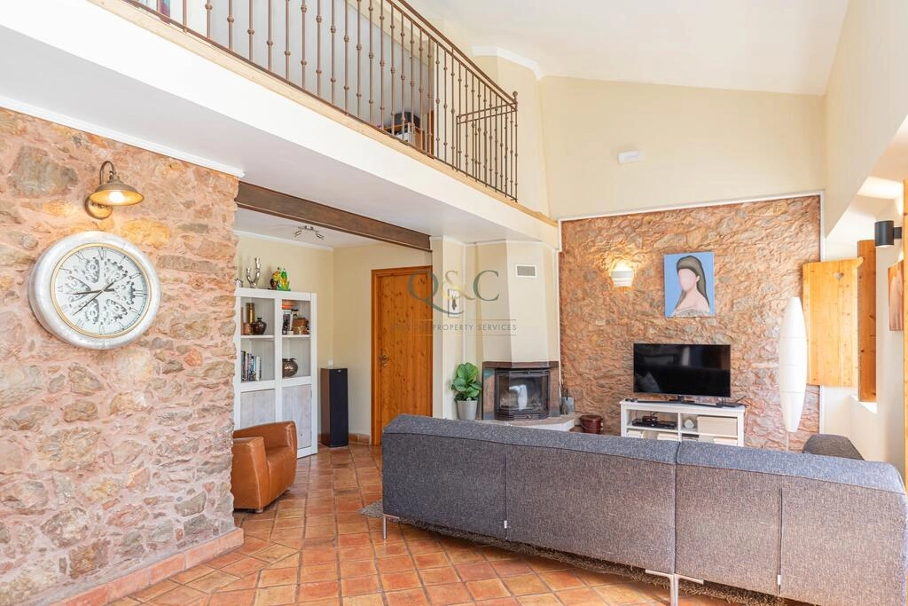 Farmhouse avec 9 chambres à vendre à São Brás de Alportel Farmhouse avec 9 chambres à vendre à São Brás de Alportel