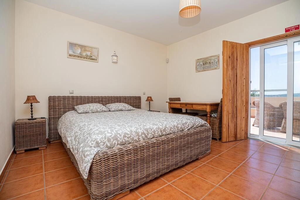 3 Bedroom Villa For Sale in Benafim 3 Bedroom Villa For Sale in Benafim