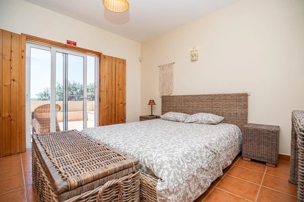 3 Bedroom Villa For Sale in Benafim 3 Bedroom Villa For Sale in Benafim