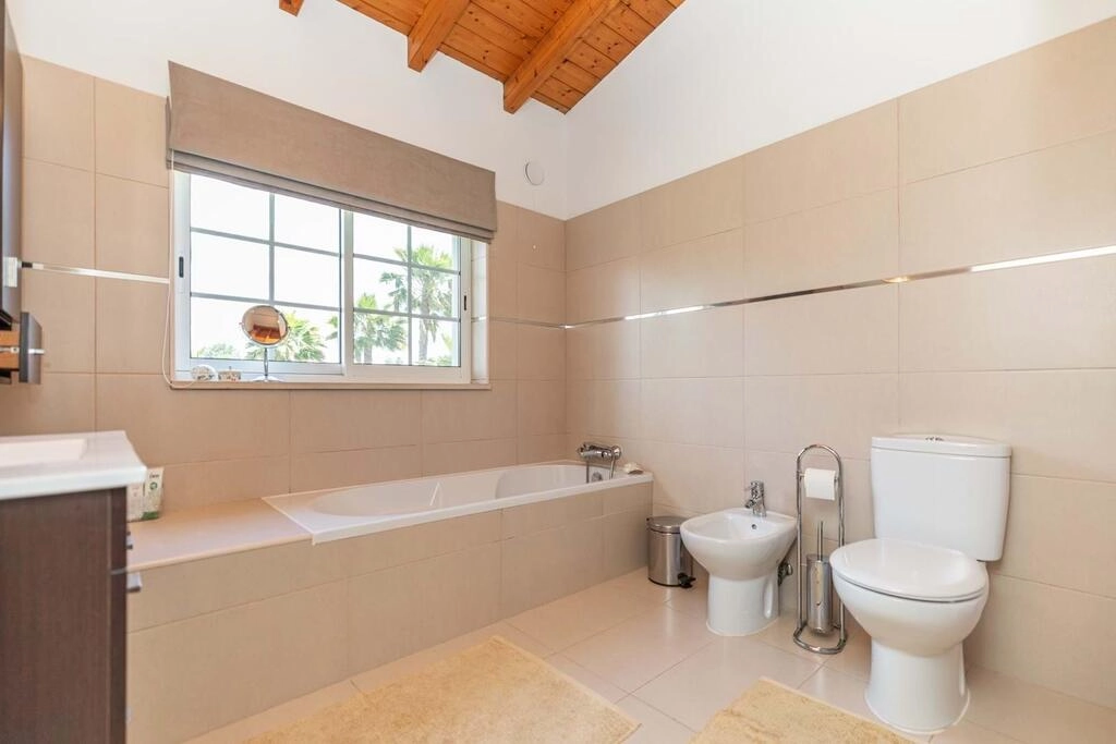 3 Bedroom Villa For Sale in Loulé (São Clemente) 3 Bedroom Villa For Sale in Loulé (São Clemente)