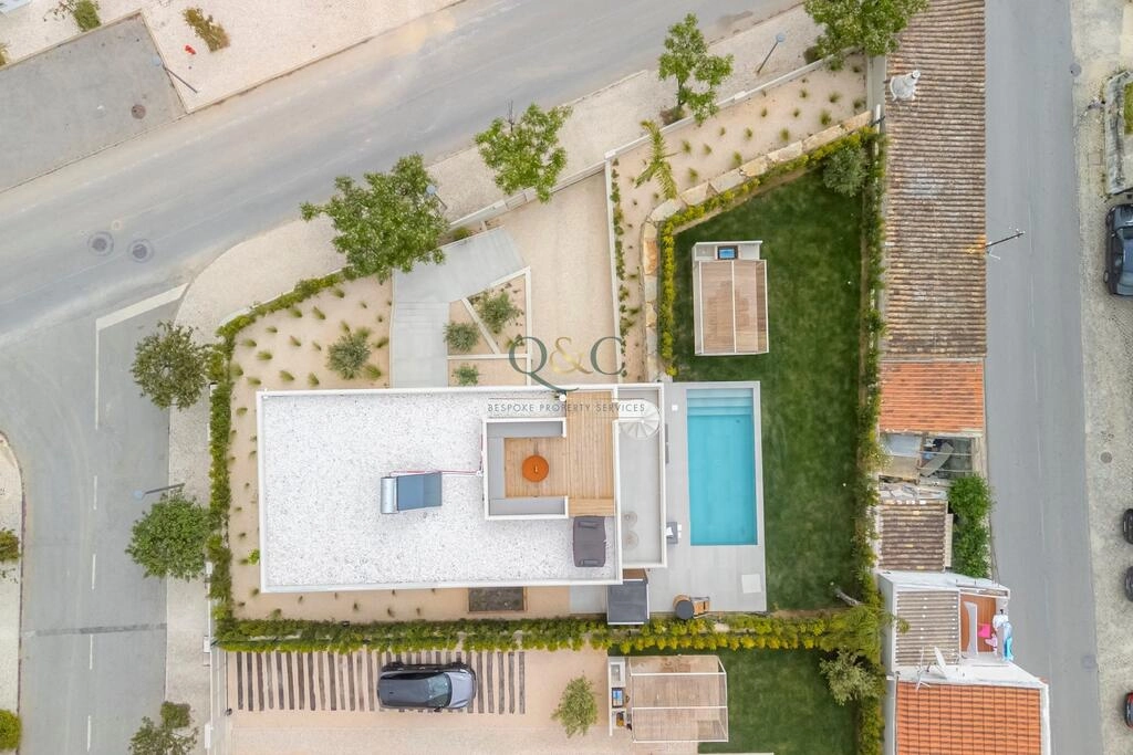 Villa avec 3 chambres à vendre à Santa Bárbara de Nexe Villa avec 3 chambres à vendre à Santa Bárbara de Nexe