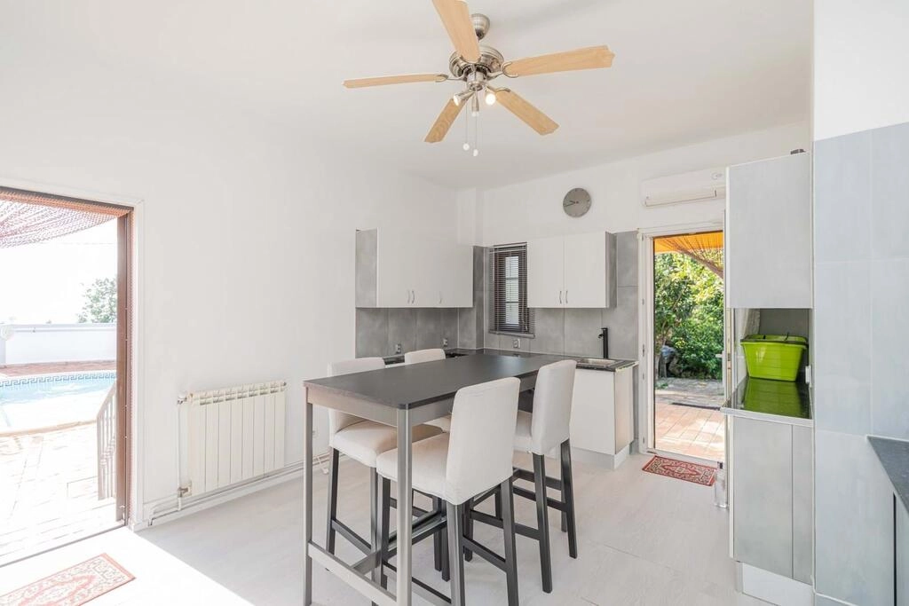 Villa avec 3 chambres à vendre à São Brás de Alportel Villa avec 3 chambres à vendre à São Brás de Alportel