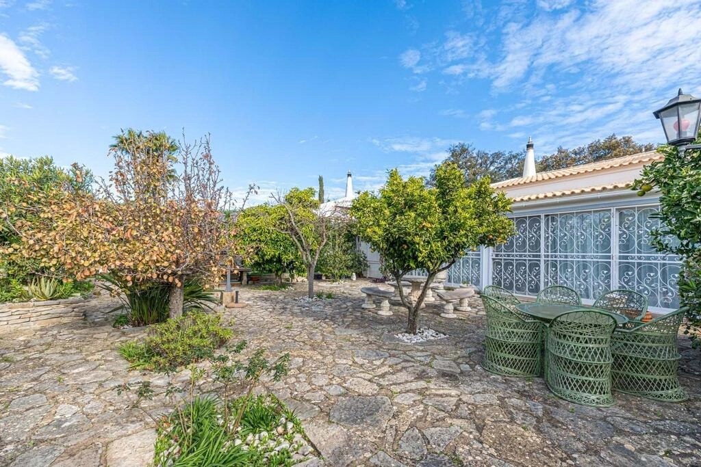 Villa avec 3 chambres à vendre à São Brás de Alportel Villa avec 3 chambres à vendre à São Brás de Alportel