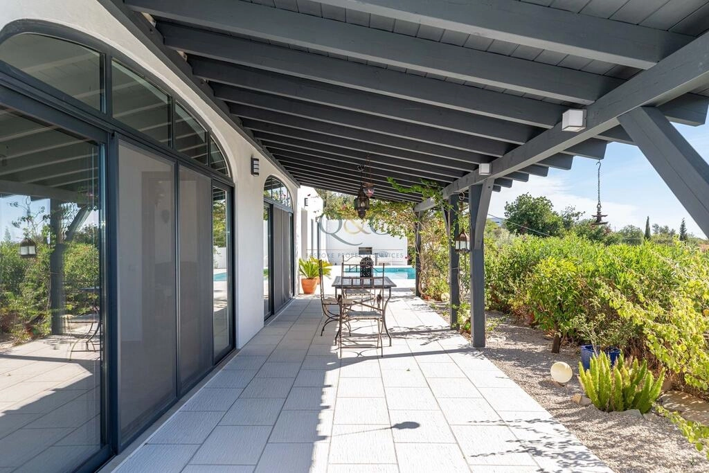 Villa avec 3 chambres à vendre à São Brás de Alportel Villa avec 3 chambres à vendre à São Brás de Alportel