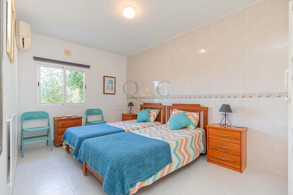 Villa avec 3 chambres à vendre à São Brás de Alportel Villa avec 3 chambres à vendre à São Brás de Alportel