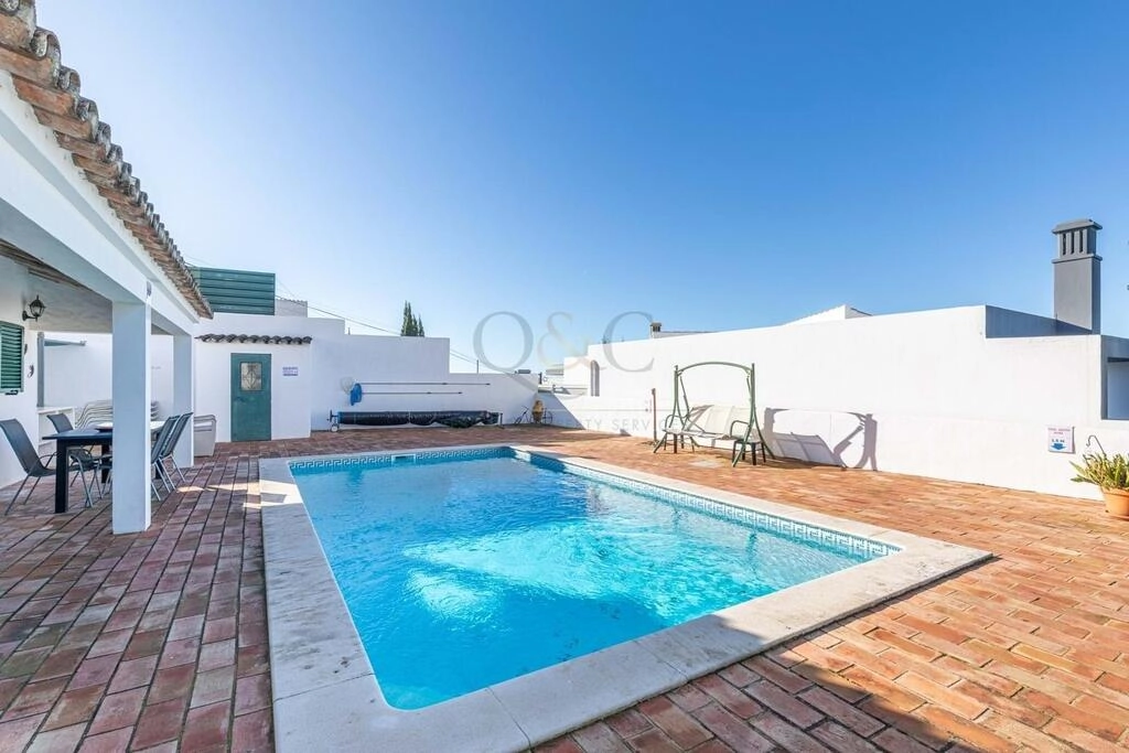Villa avec 3 chambres à vendre à São Brás de Alportel Villa avec 3 chambres à vendre à São Brás de Alportel