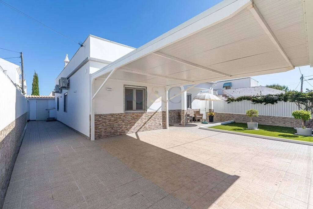 Villa com 3 quartos à venda em Almancil Villa com 3 quartos à venda em Almancil