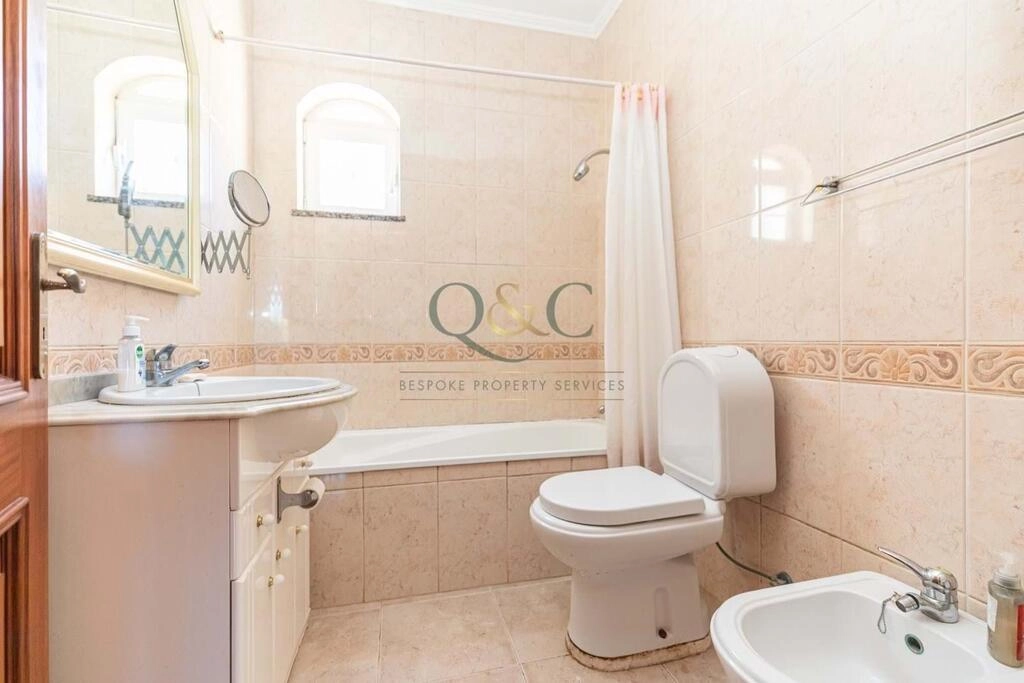 Villa com 3 quartos à venda em Loulé (São Sebastião) Villa com 3 quartos à venda em Loulé (São Sebastião)