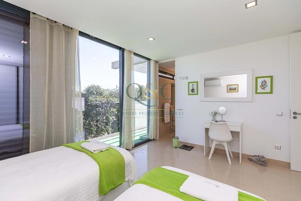 Villa com 3 quartos à venda em Luz de Tavira Villa com 3 quartos à venda em Luz de Tavira