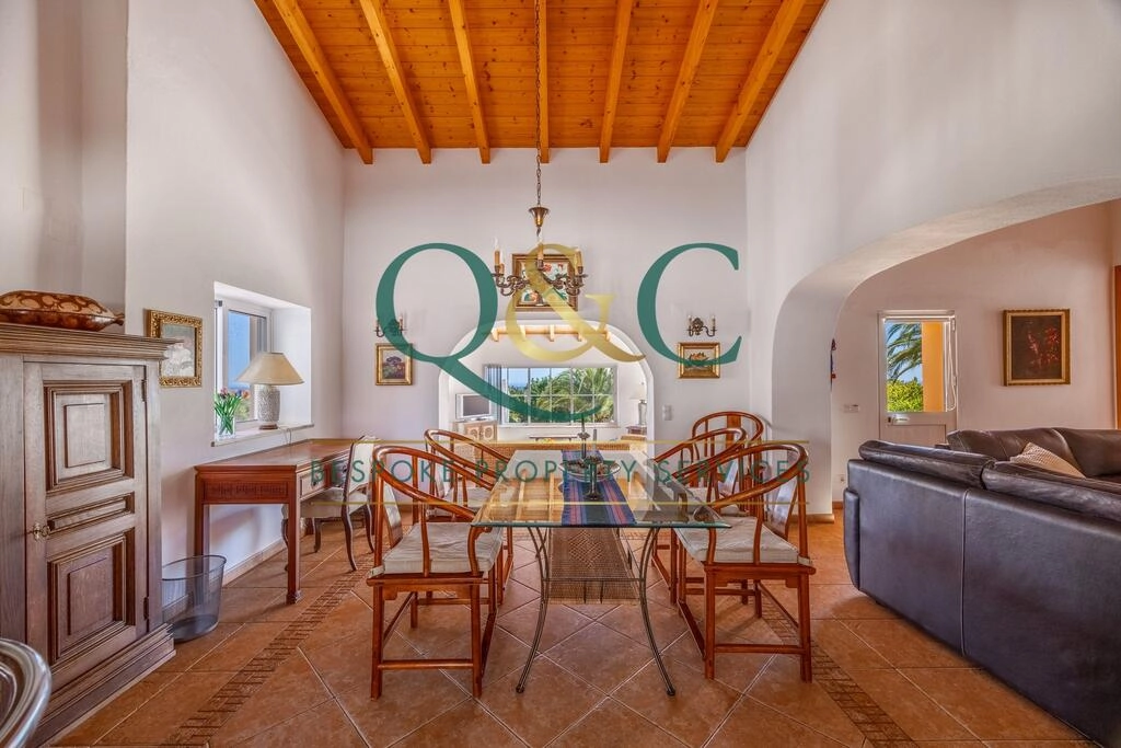 Villa com 3 quartos à venda em Moncarapacho Villa com 3 quartos à venda em Moncarapacho