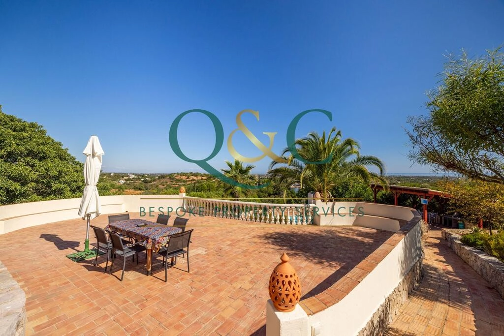 Villa com 3 quartos à venda em Moncarapacho Villa com 3 quartos à venda em Moncarapacho