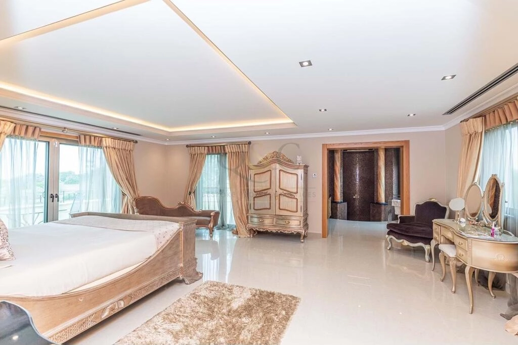 Villa avec 4 chambres à vendre à Loulé (São Clemente) Villa avec 4 chambres à vendre à Loulé (São Clemente)