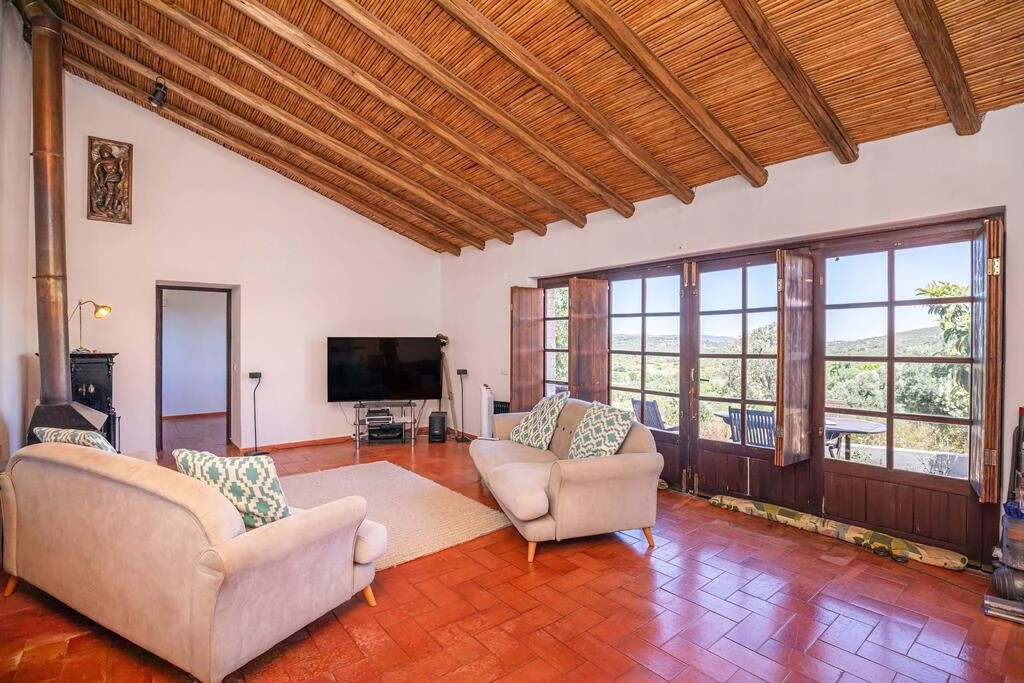 Villa avec 4 chambres à vendre à São Brás de Alportel Villa avec 4 chambres à vendre à São Brás de Alportel