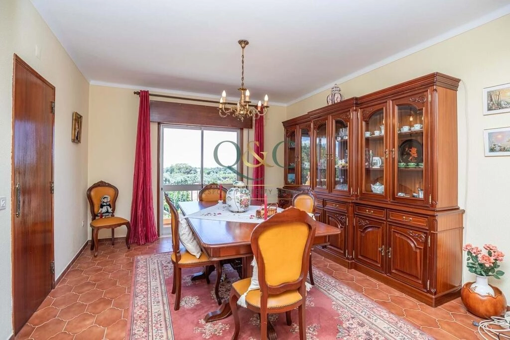 Villa com 4 quartos à venda em Estoi Villa com 4 quartos à venda em Estoi