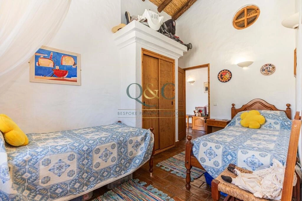 Villa com 4 quartos à venda em São Brás de Alportel Villa com 4 quartos à venda em São Brás de Alportel