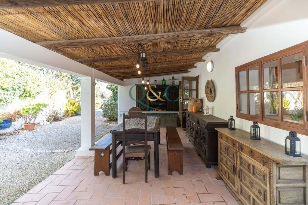Villa avec 5 chambres à vendre à São Brás de Alportel Villa avec 5 chambres à vendre à São Brás de Alportel