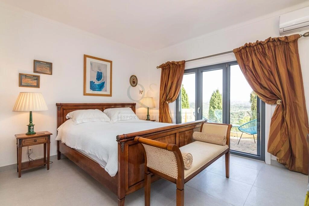 Villa com 5 quartos à venda em Conceição Villa com 5 quartos à venda em Conceição