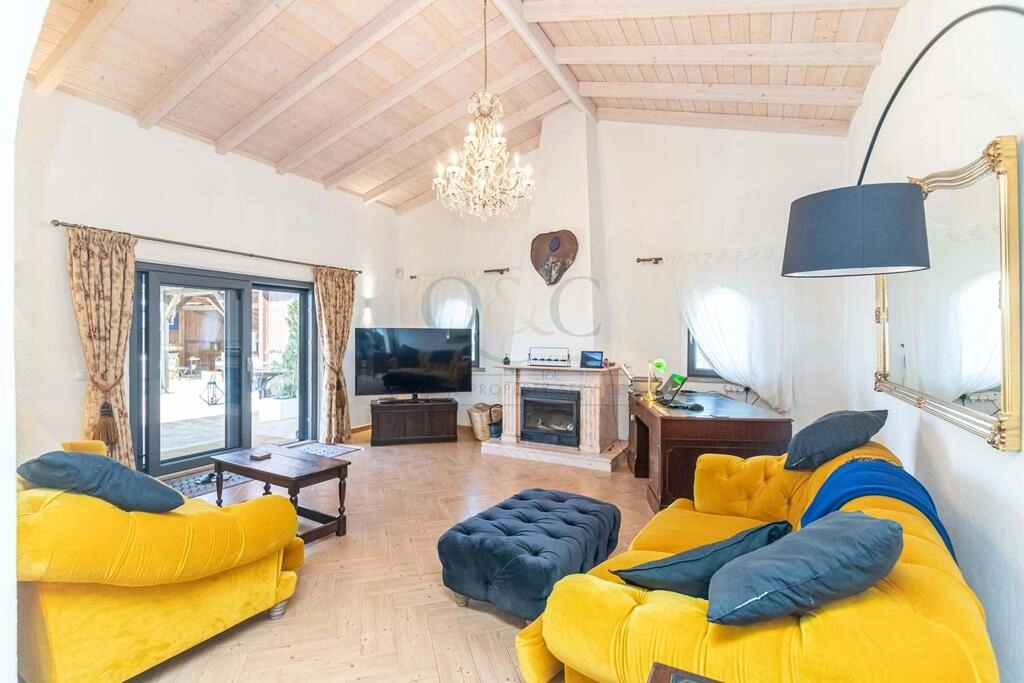 Villa com 5 quartos à venda em Conceição Villa com 5 quartos à venda em Conceição