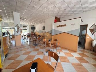 Commercial property For Sale in São Brás de Alportel
