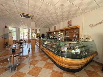 Commercial property For Sale in São Brás de Alportel