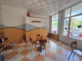 Commercial property For Sale in São Brás de Alportel