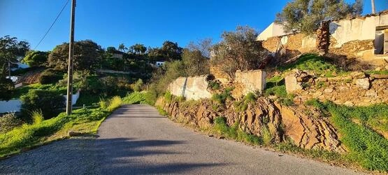 Land with project For Sale in São Brás de Alportel