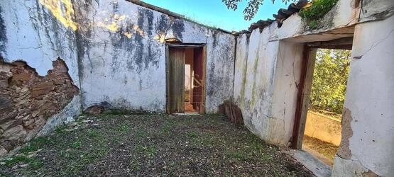 Land with project à vendre à São Brás de Alportel