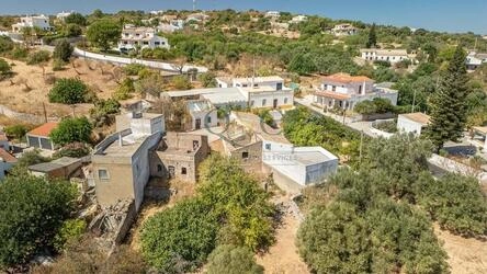Ruin à vendre à Loulé (São Sebastião)