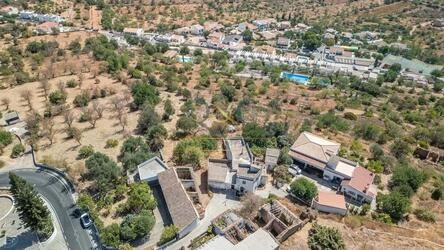 Ruin à vendre à Loulé (São Sebastião)