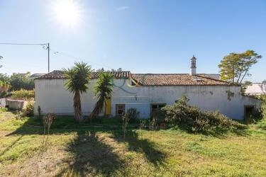 Villa to be renovated à vendre à Loulé (São Clemente)