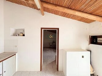 Semi-detached com 1 quarto à venda em São Brás de Alportel