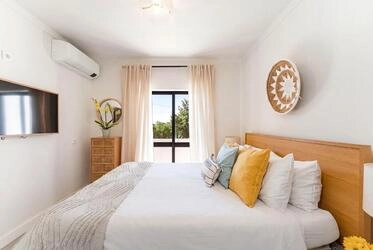 Semi-detached com 2 quartos à venda em Quarteira