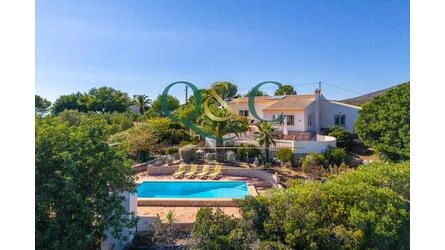 3 Bedroom Villa For Sale in Moncarapacho