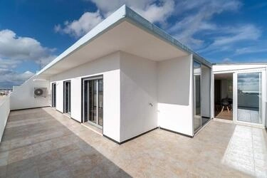 3 Bedroom Apartment For Sale in Loulé (São Clemente)
