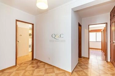 3 Bedroom Apartment For Sale in Loulé (São Clemente)